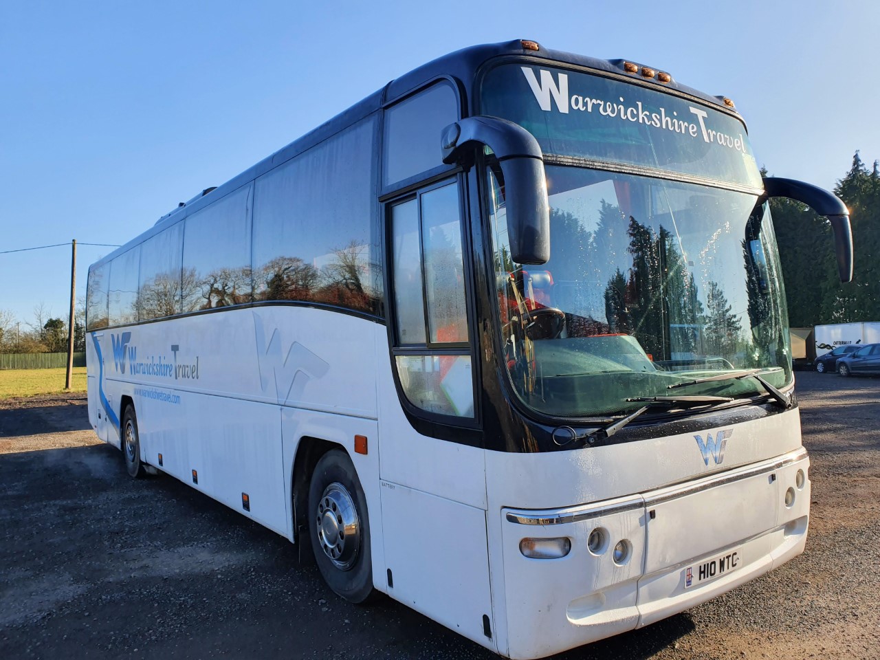 Warwickshire Travel - Executive Coach 57l