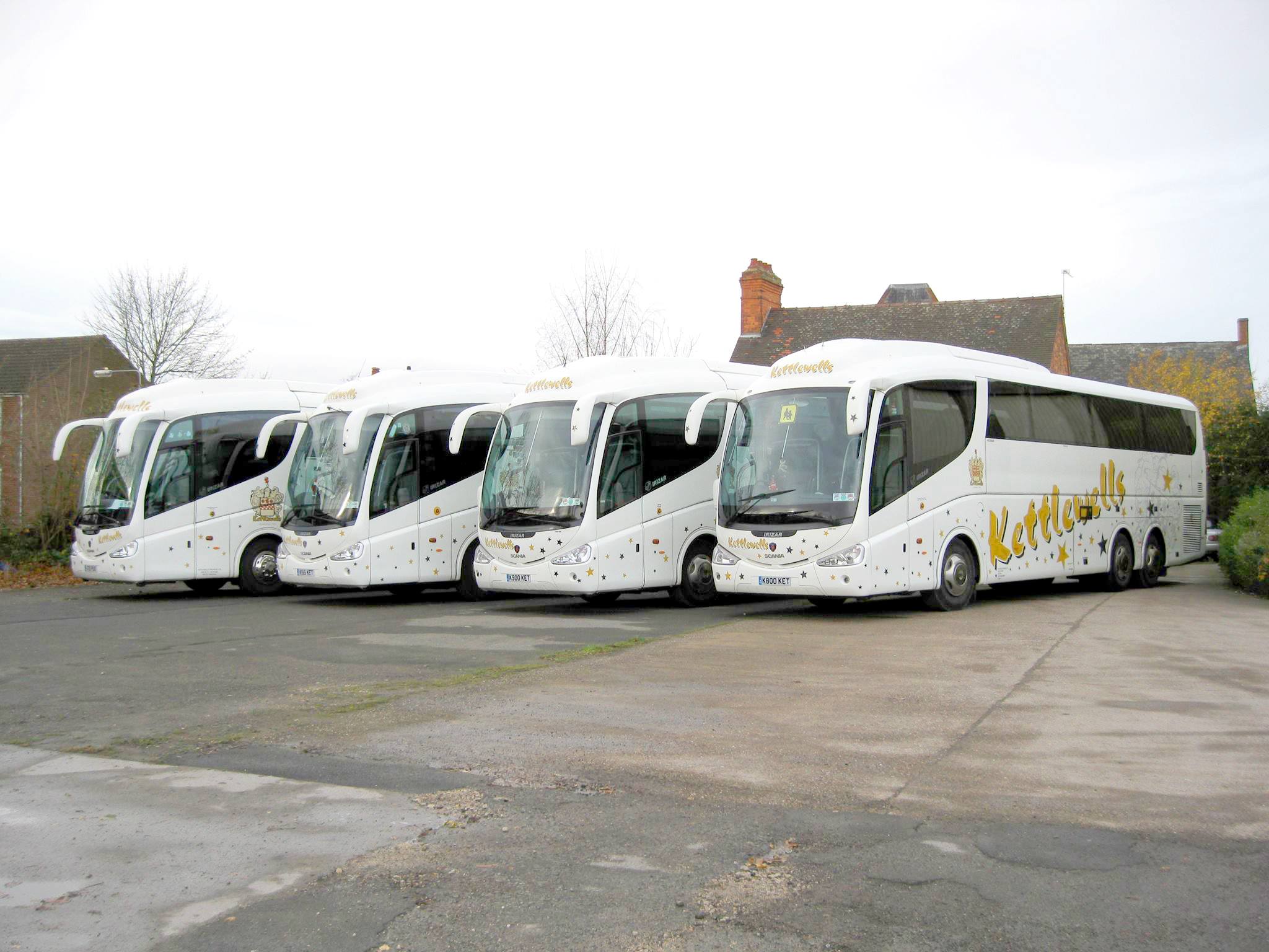 Kettlewells Coaches
