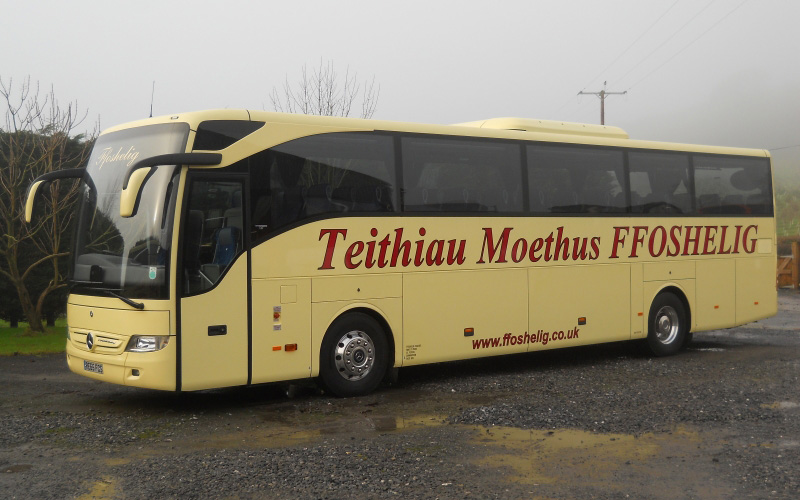 Ffoshelig Coaches