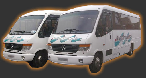 Richardsons Coaches