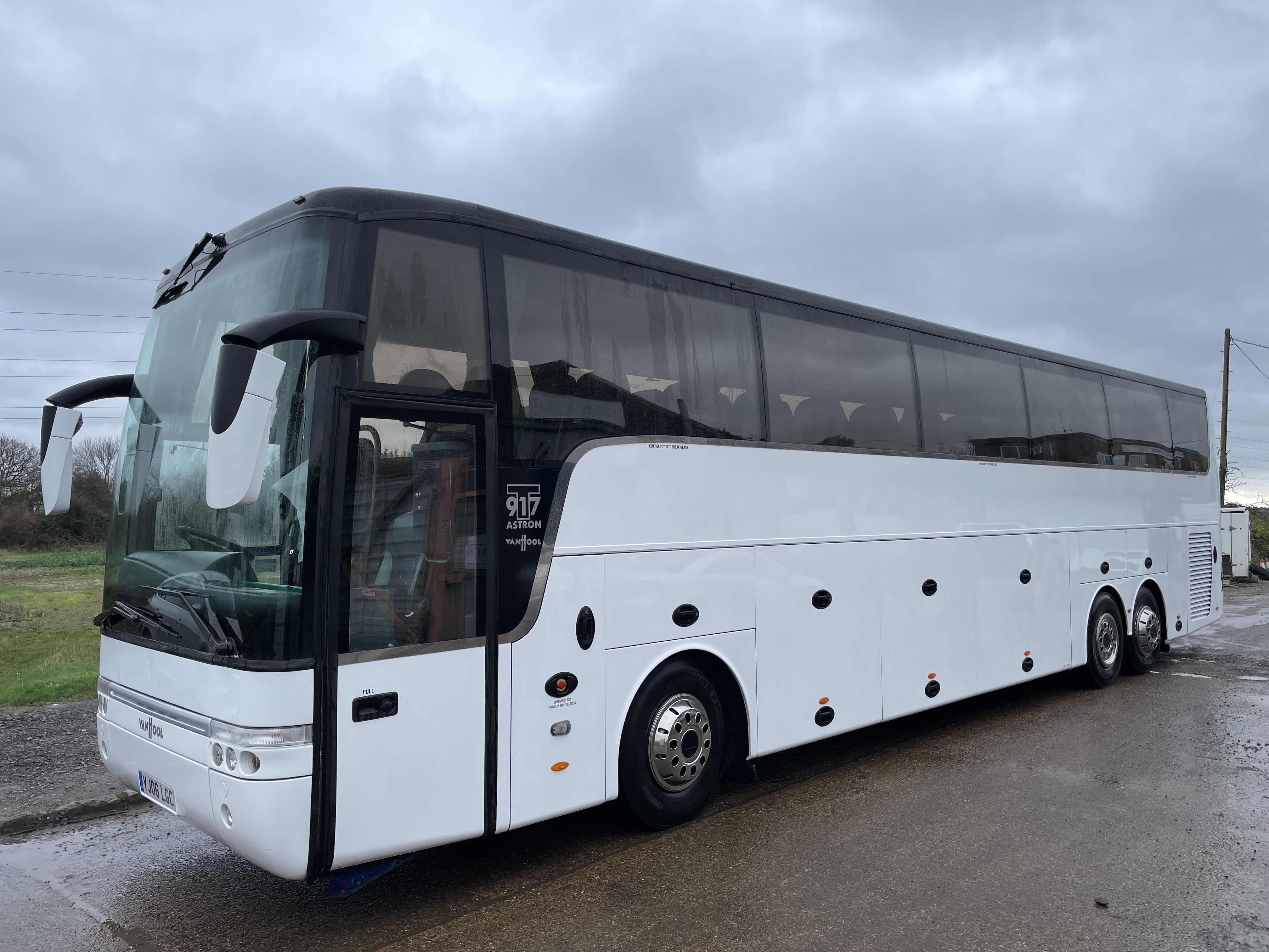 Keane Travel Ltd - Vanhool T917