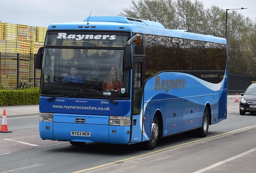 Rayner's Coaches