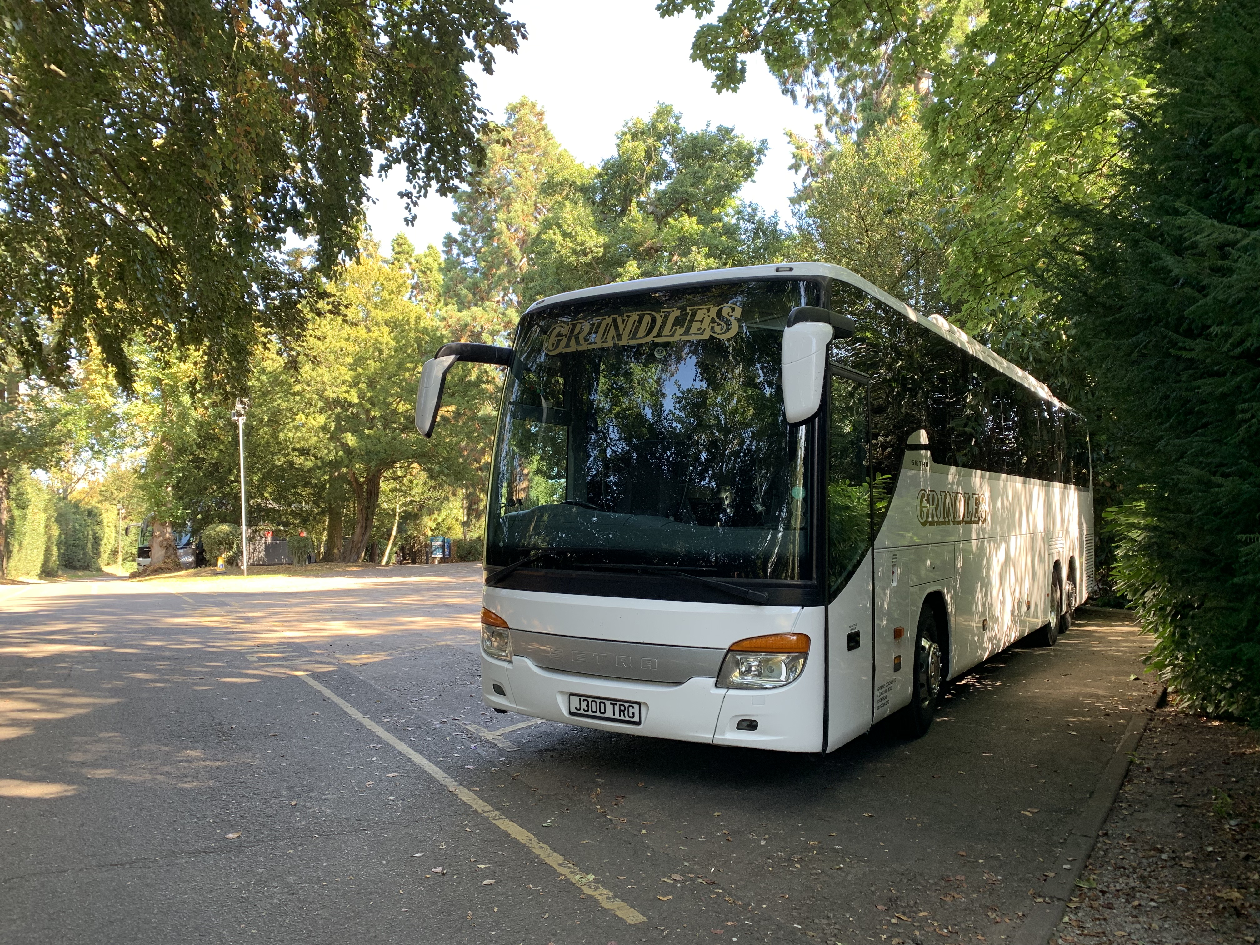 Grindles Coaches Ltd - Setra 416 GT-HD