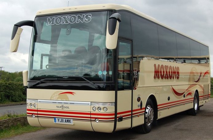 Moxons Tours