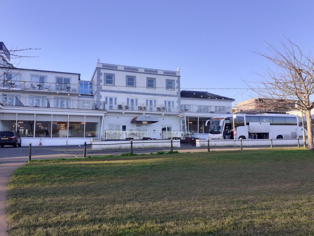 Grayshells Travel Ltd
