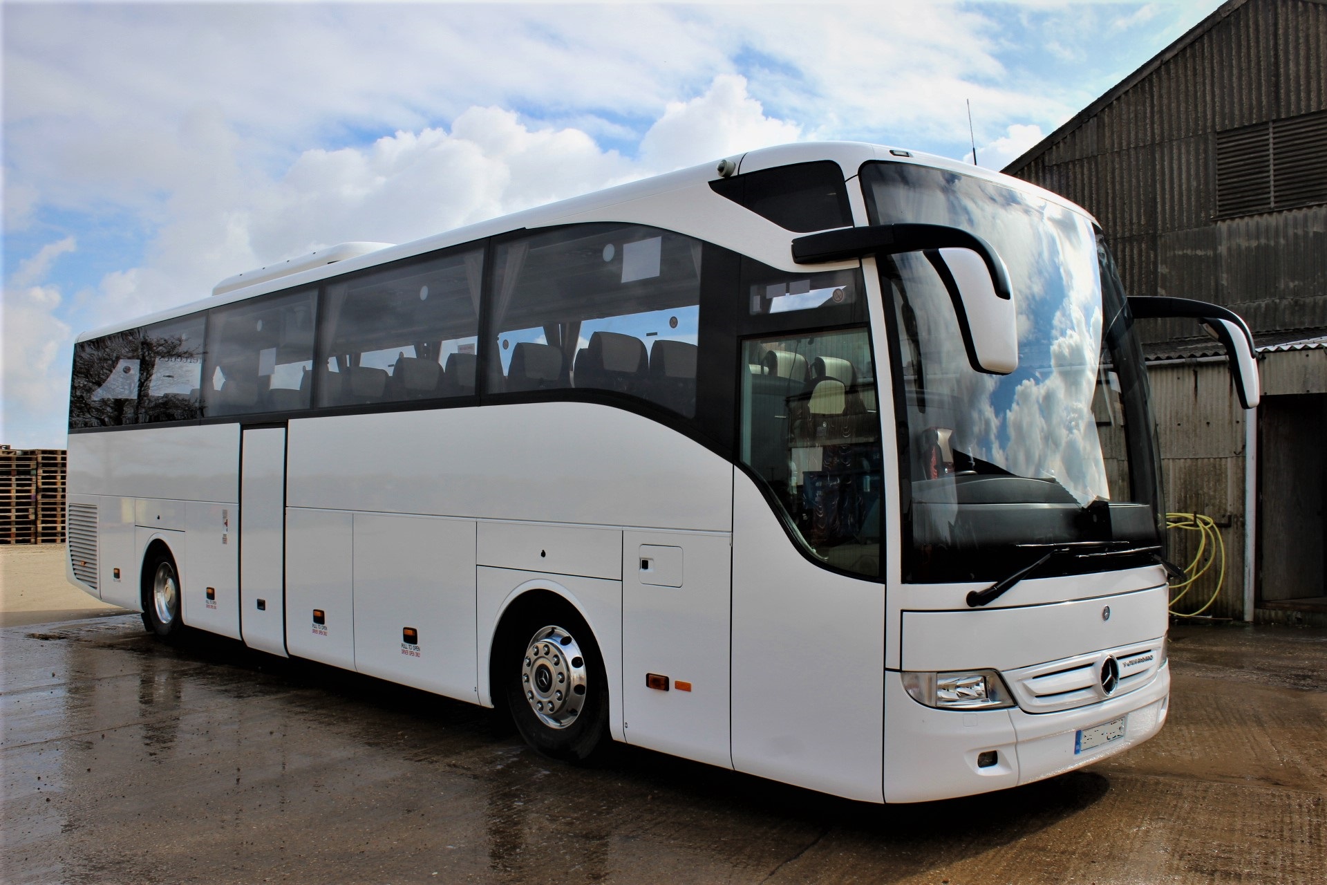Bridgnorth & Stourport Coaches - Mercedes Benz Tourismo - 49 Seater