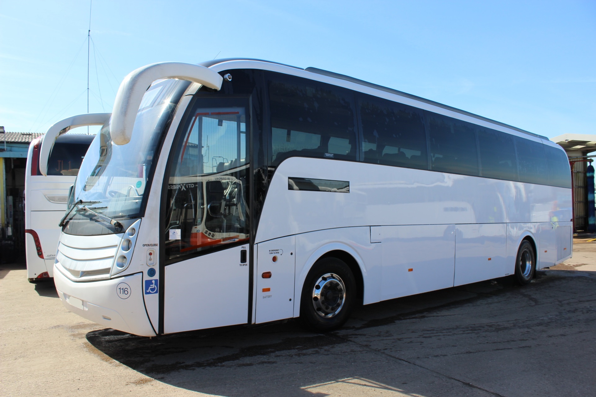 Bridgnorth & Stourport Coaches - Volvo B9R Levante - 57 Seater