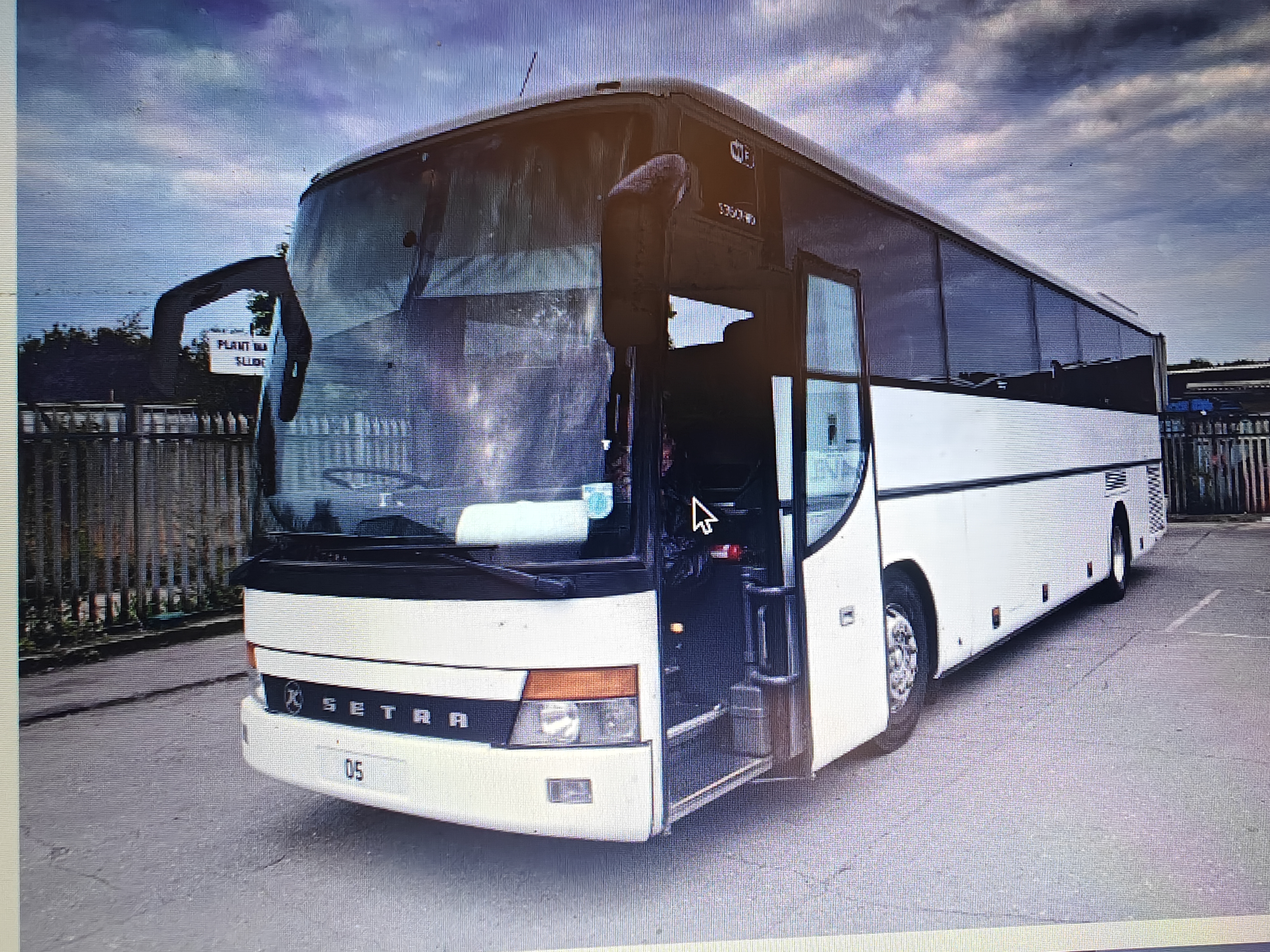 Forest Coaches Ltd - Setra 315